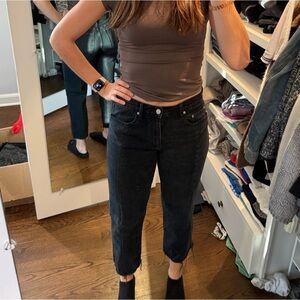 DAZE dark gray cropped straight leg jean